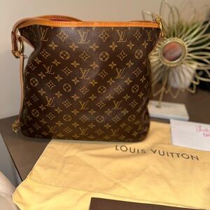 Louis Vuitton Authentic Delightful MM with pivoine pink interior